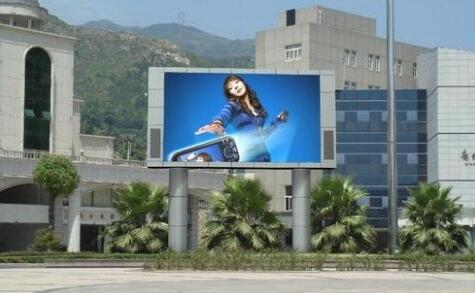 安裝戶外全彩屏需注意哪些事項(xiàng)?